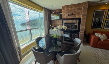 Apartamento alto padrão, frente mar, mobiliado em Balneário Camboriú/SC